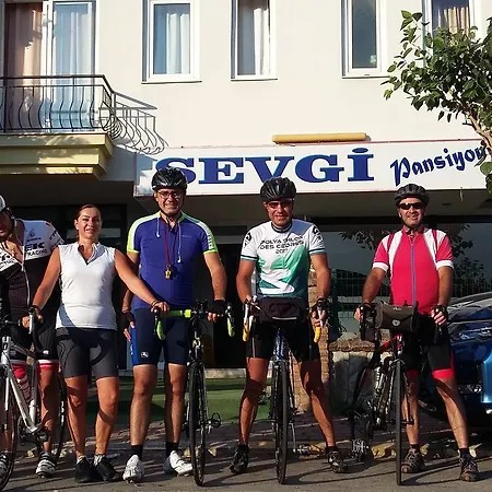 Hotel White Cat Sevgi 2*