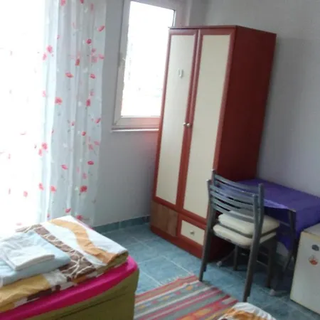 White Cat Sevgi Hotel 2*