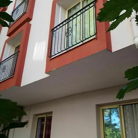 White Cat Sevgi 2* Antalya