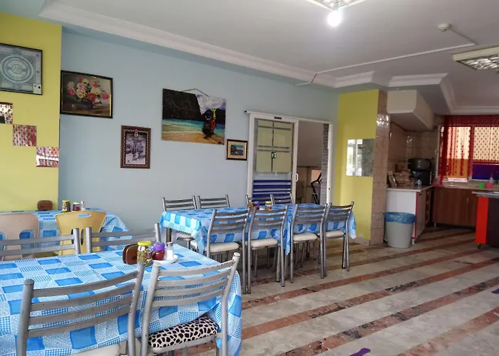 White Cat Sevgi Hotel Antalia