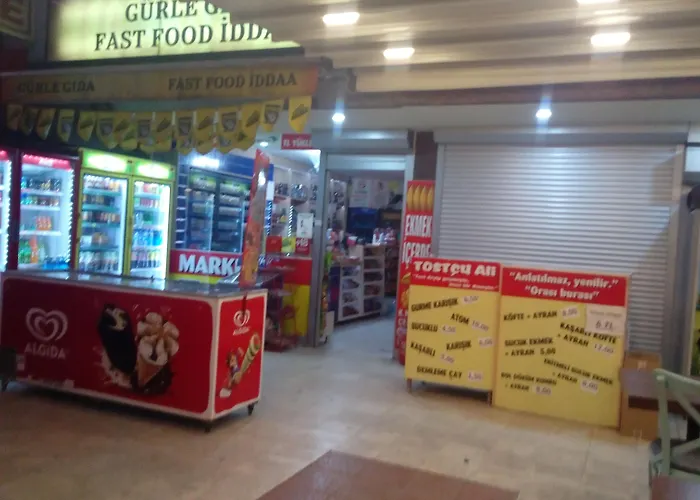 White Cat Sevgi Hotel 2*